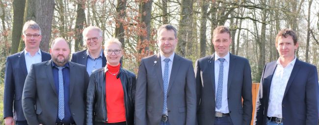 v.l. Paul Hegemann, Robert Dietz, Josef Brüninghoff, Dr. Meike Friedrichs, Bernhard Stenmans, Jürgen Horstmann, Heinrich Jans-Wenstrup